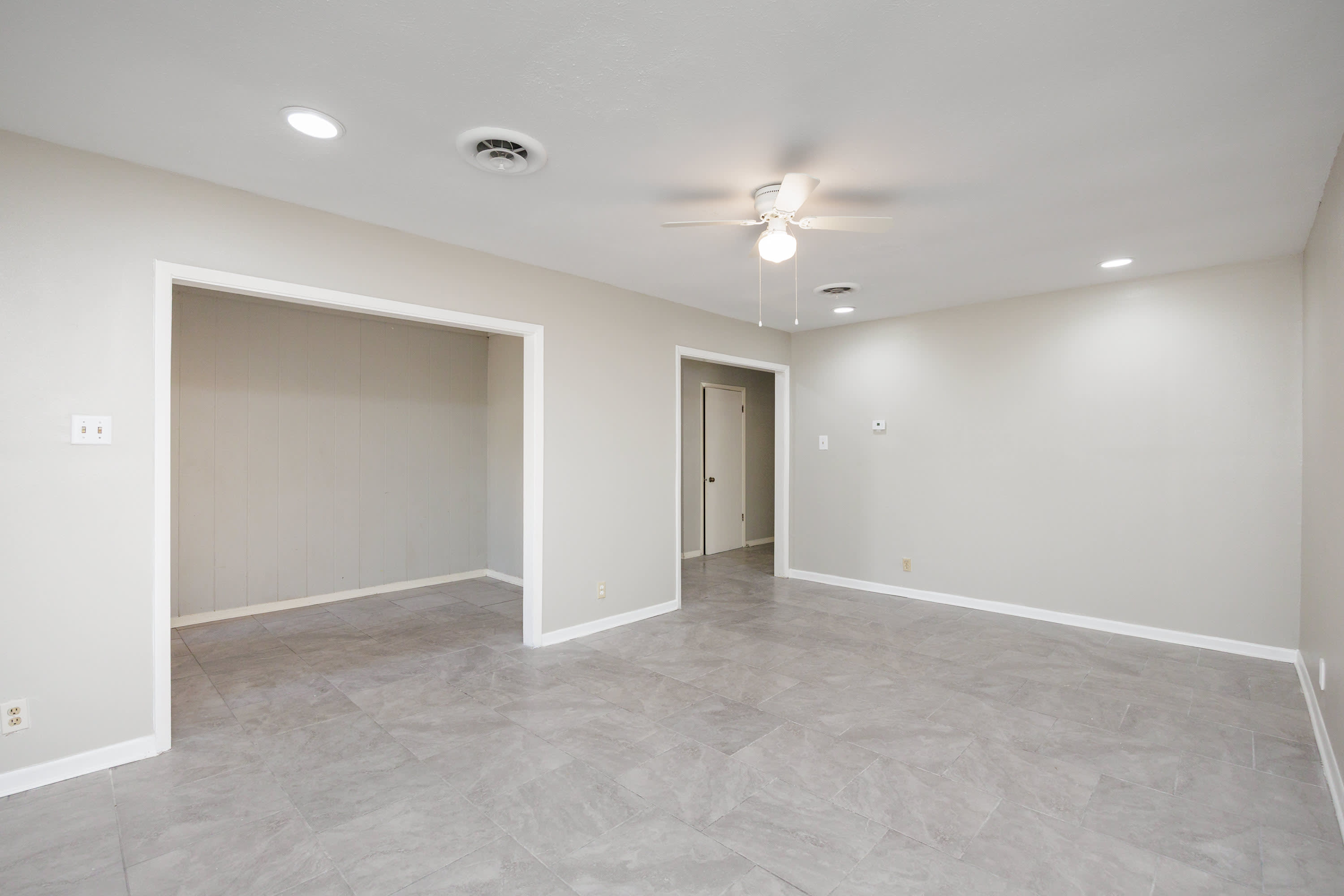 207 Blanco – photo 2