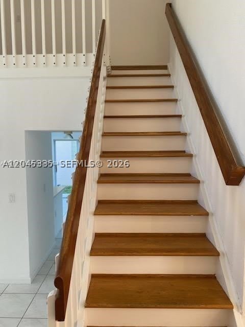 9921 NW 31st St – photo 3