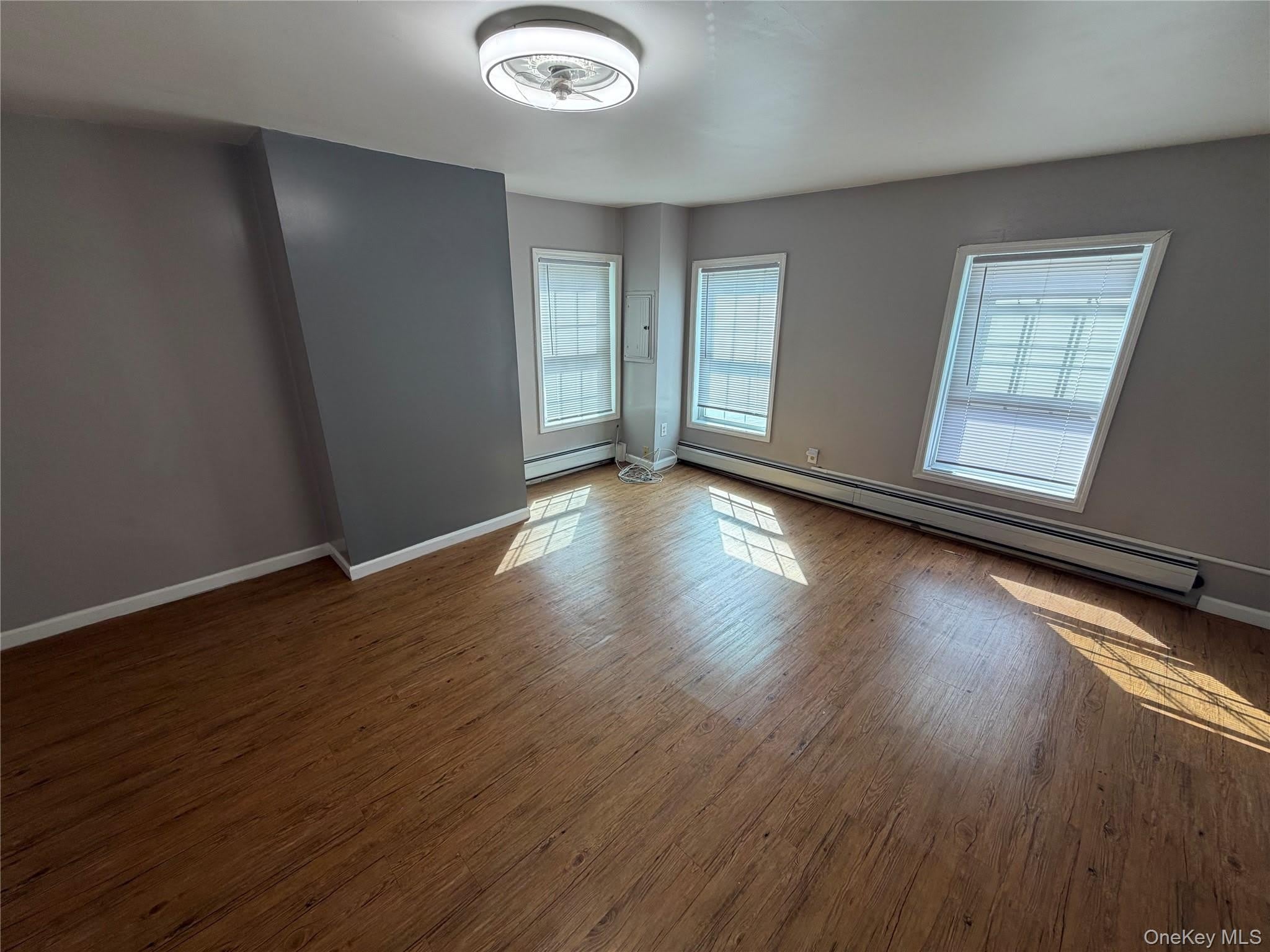 93 Catharine Street – photo 3