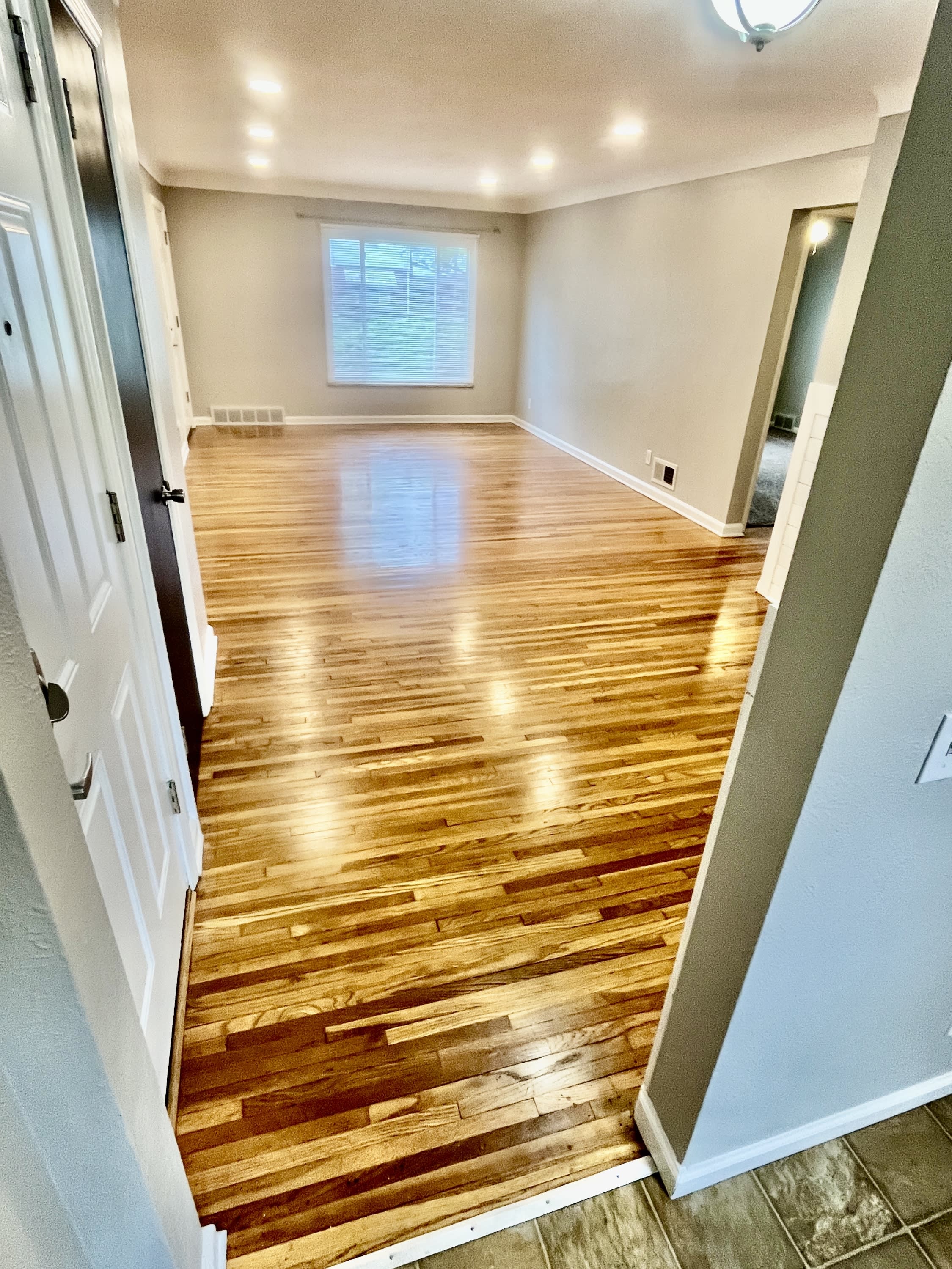 3636 Douglas Road, Apt 2 – photo 2