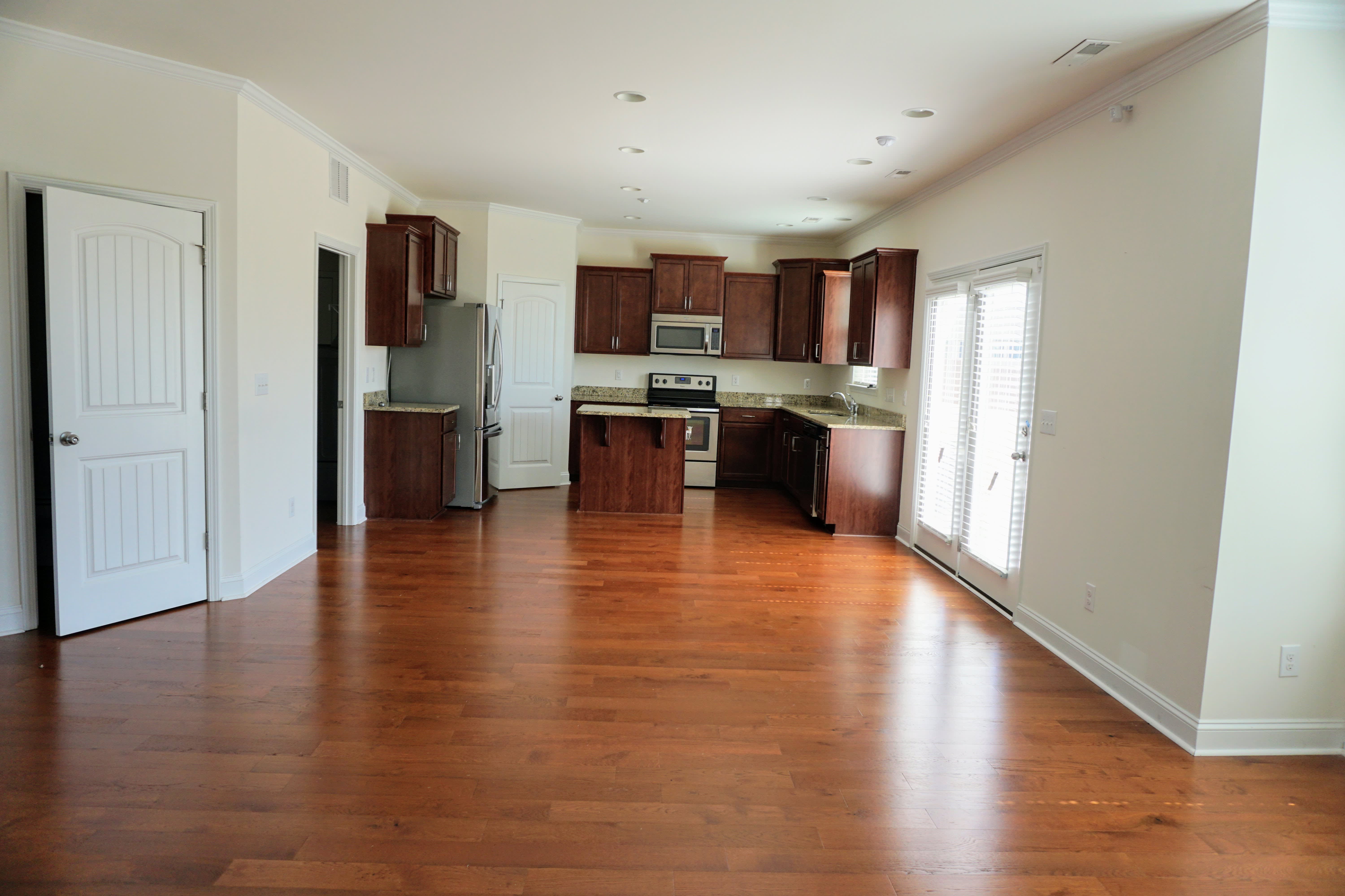 3216 Revelation St – photo 1