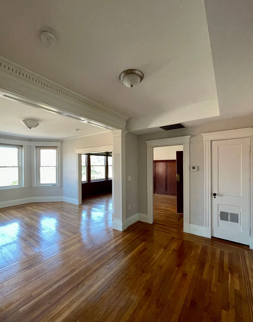 Nice 3 bed in Brookline – photo 5