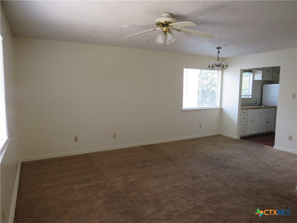 507 E Beeline Lane – photo 3