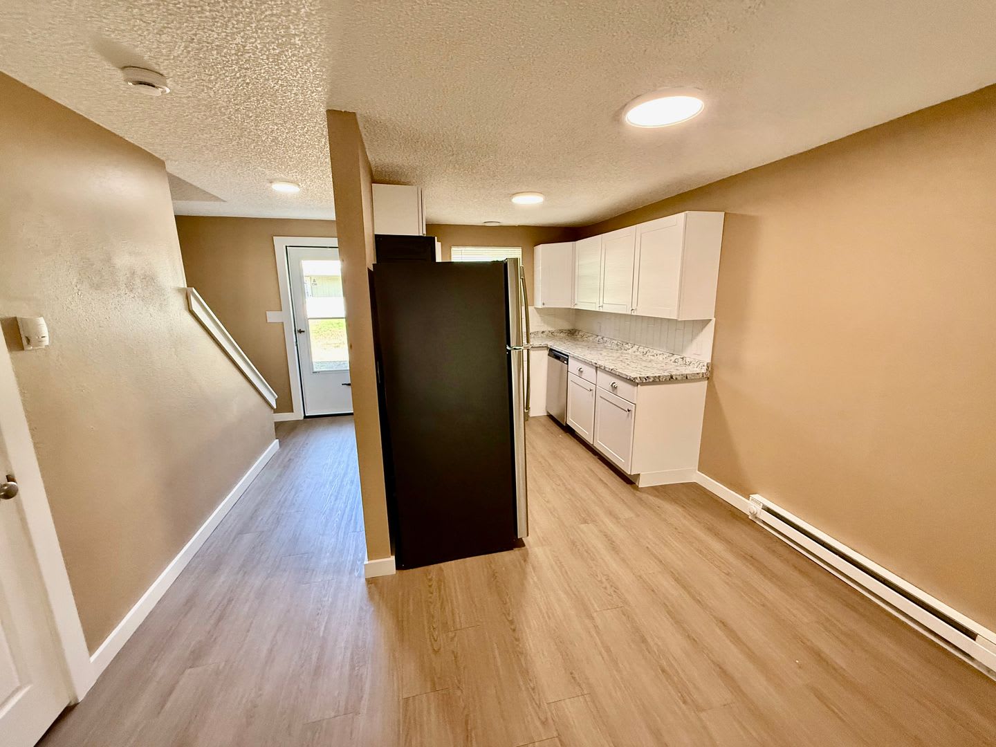 Completely Remodeled! 2 bedroom in North Loveland Near Sculpture Park – photo 1
