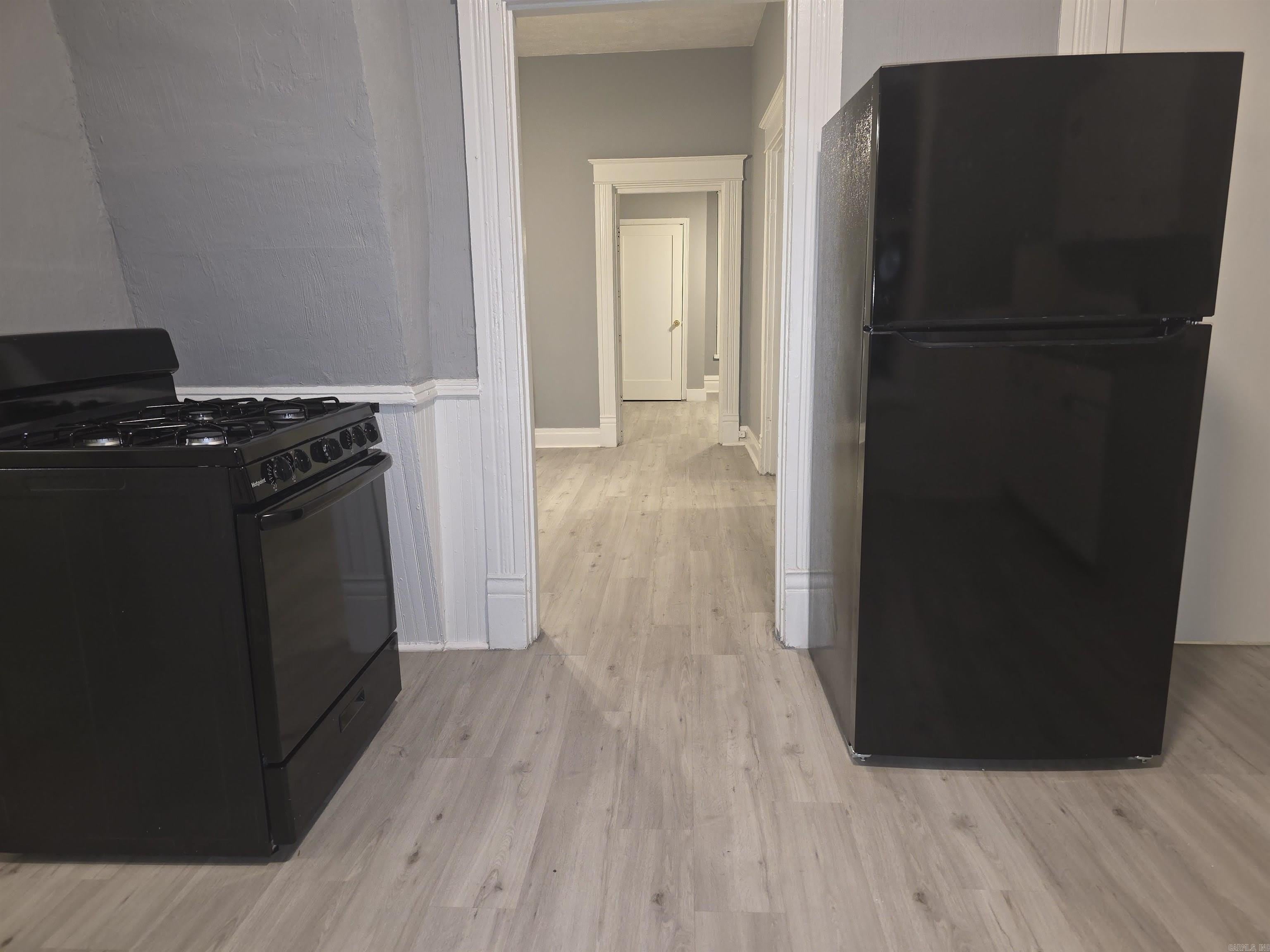 1300 W 10th Street – photo 3
