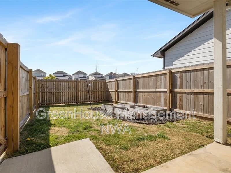 4813 Triangle St – photo 5