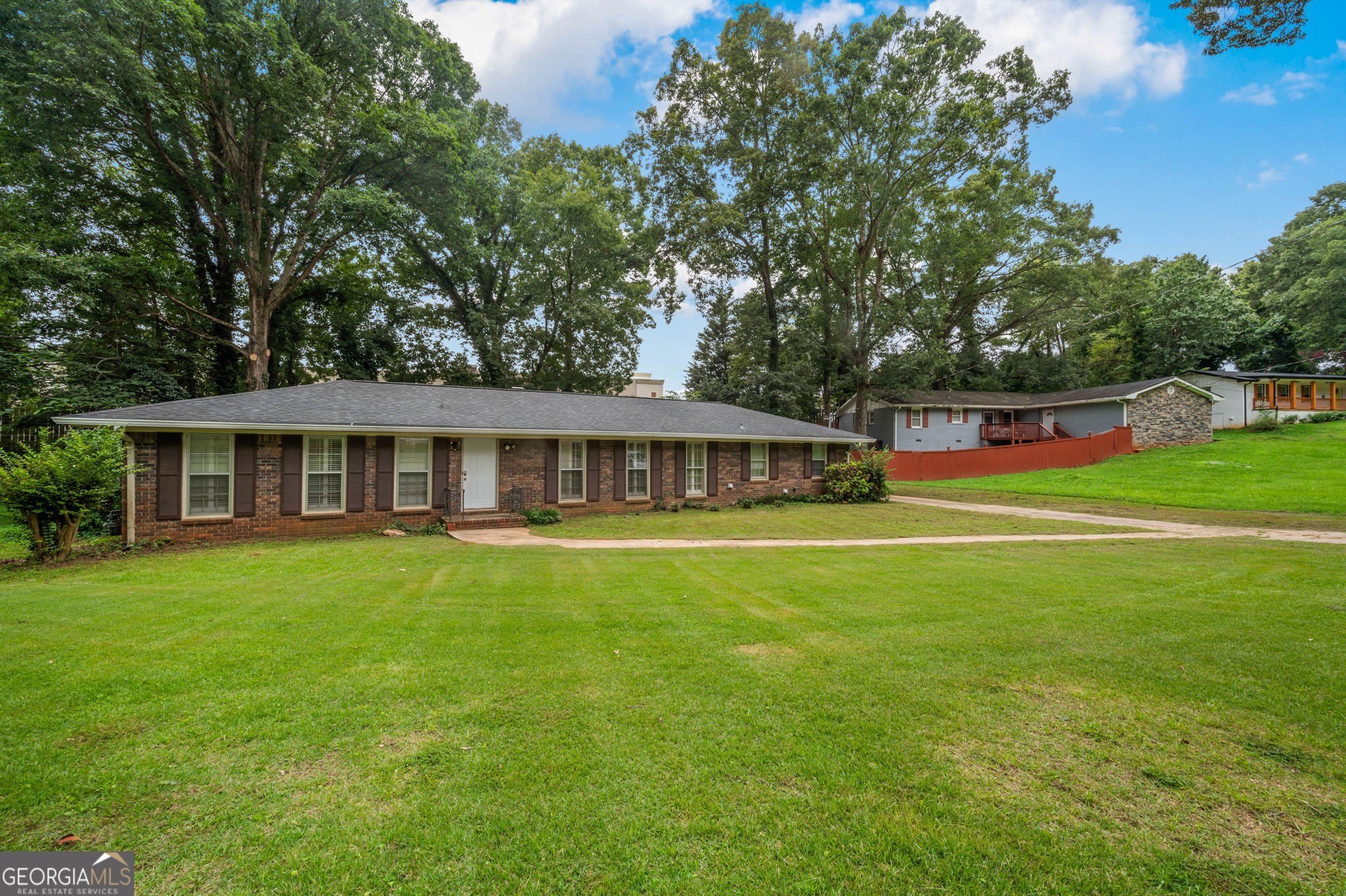 4839 Lehigh Drive – photo 2