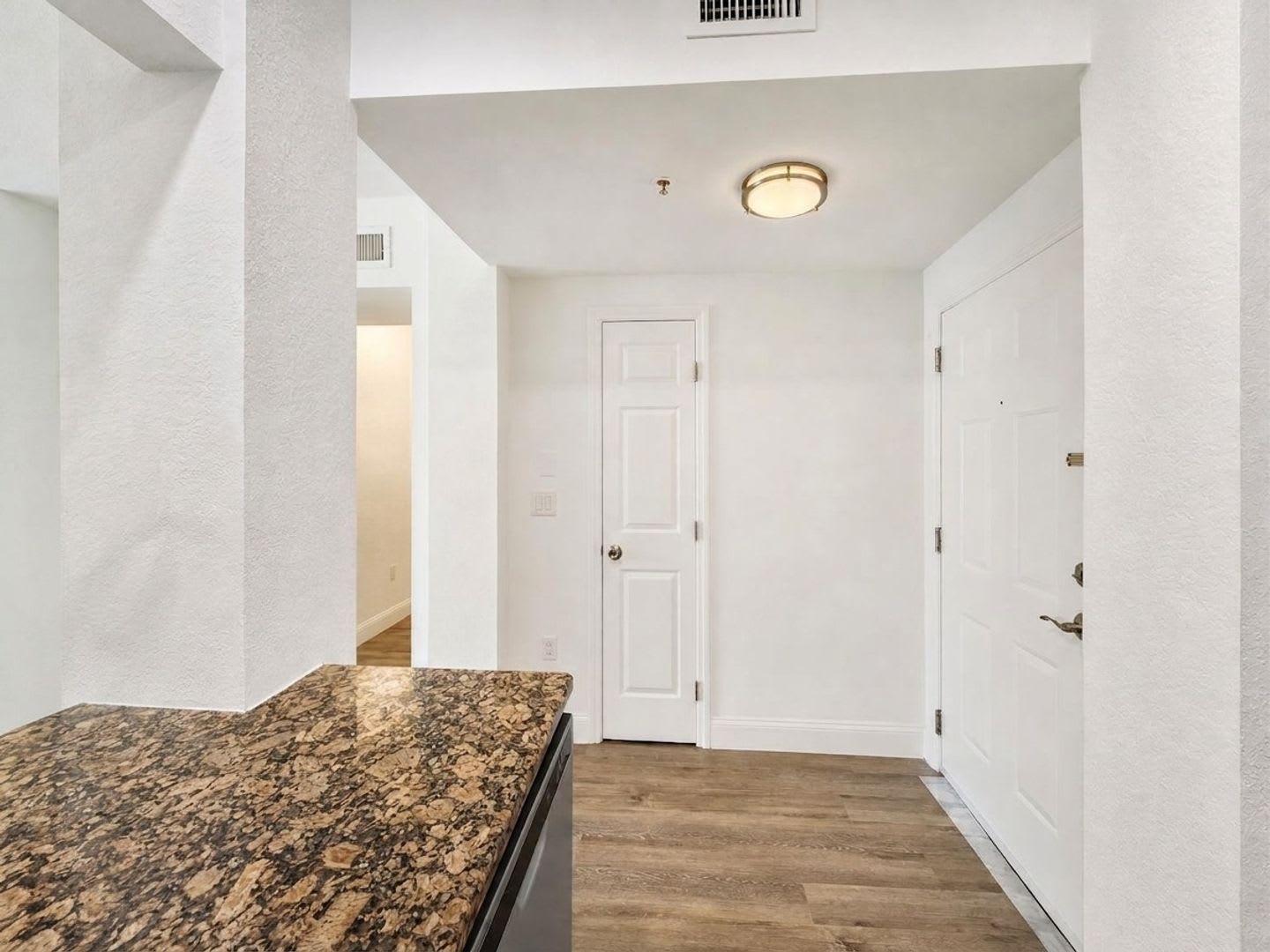 3-bedroom + den, 2-bath condo at The Tides at Pelican Landing – photo 3