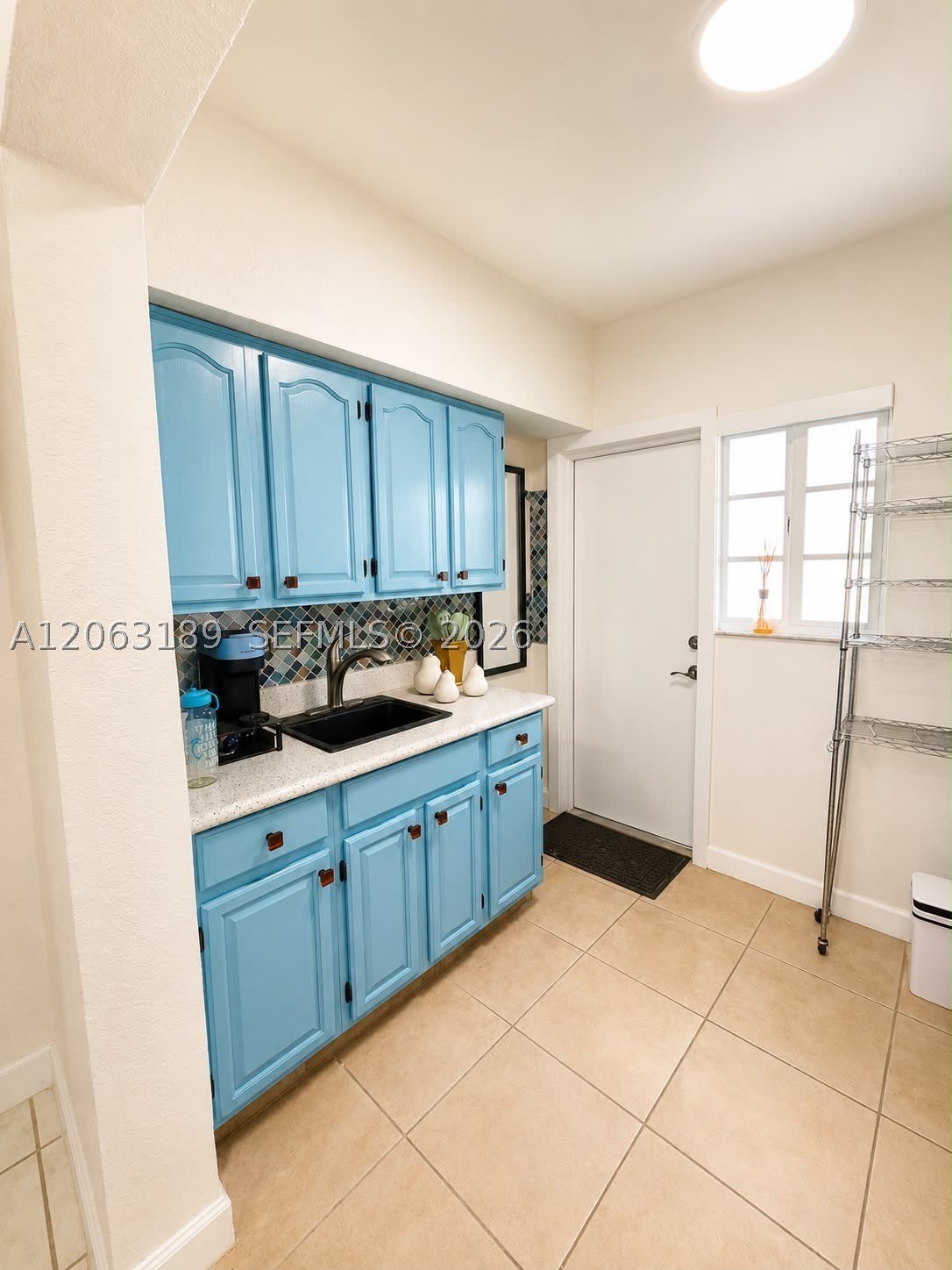 951 Jefferson Ave – photo 4