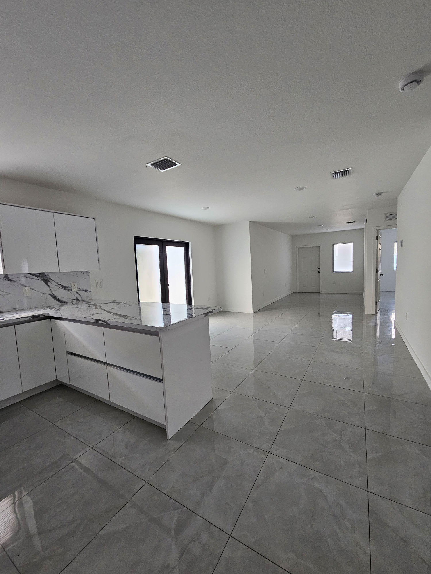 3178 Northwest 59th Street – photo 3