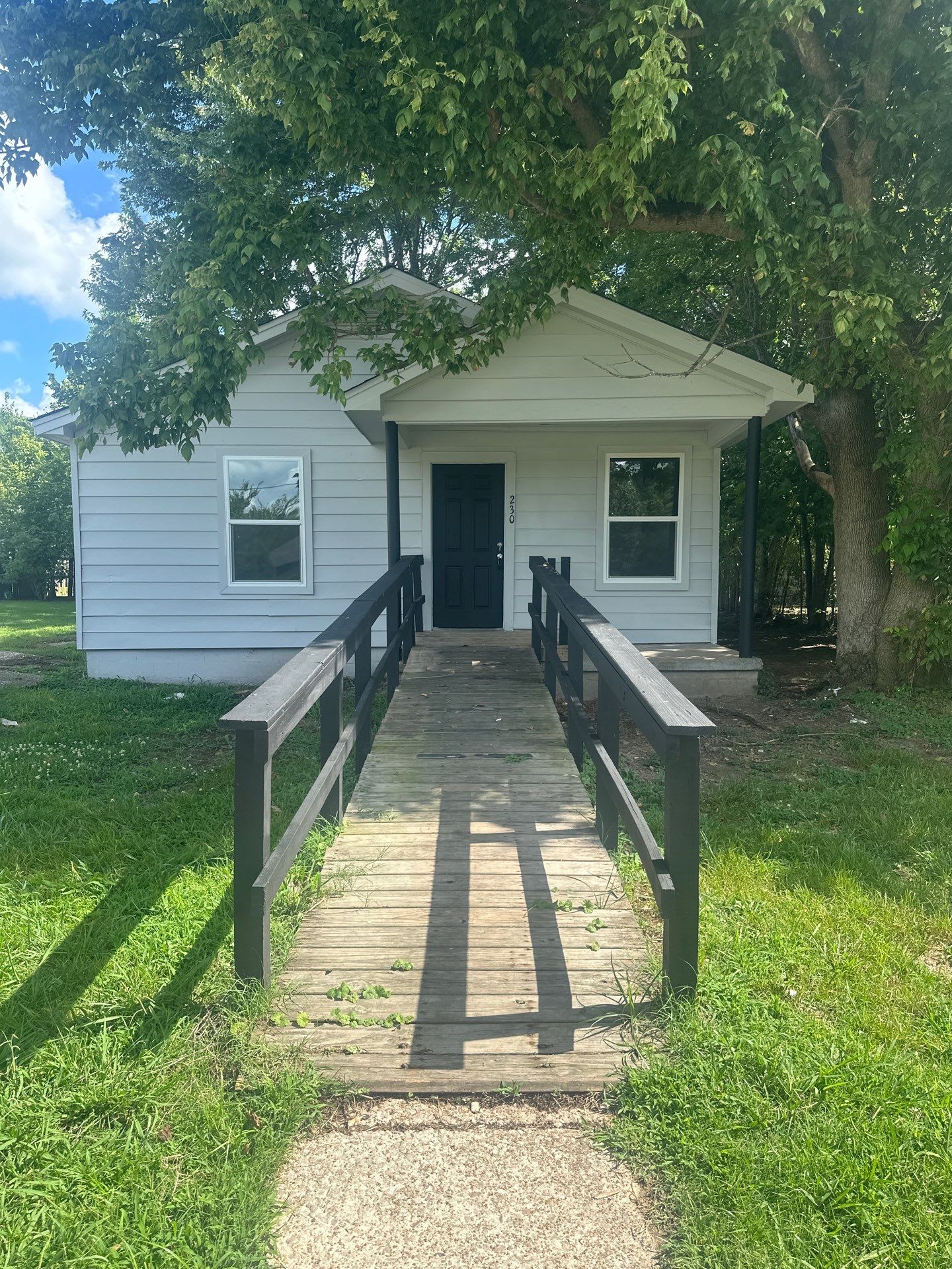 230 W Thomas, Brownsville TN – photo 1