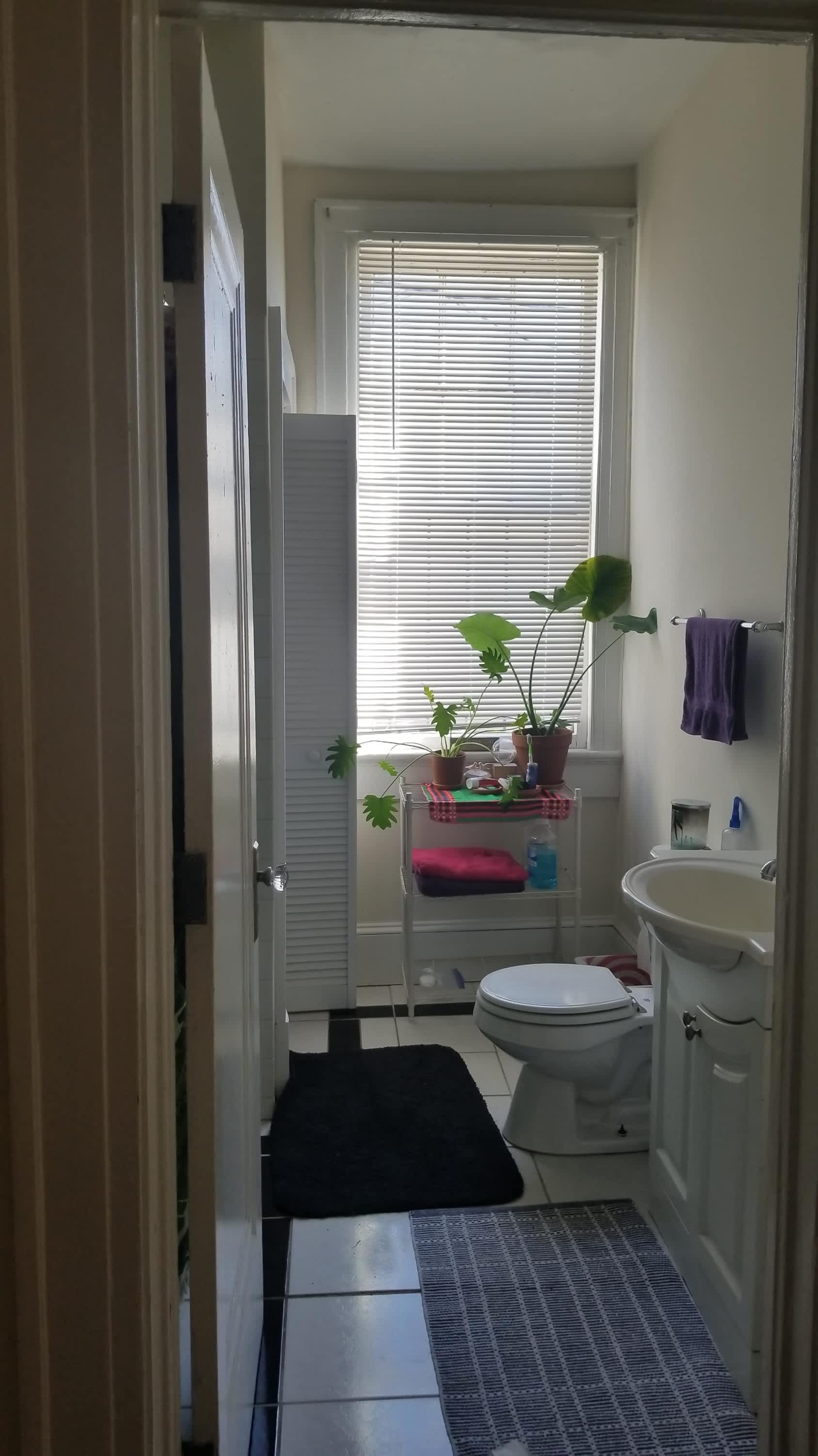 402 East Victory Drive 1 – photo 5