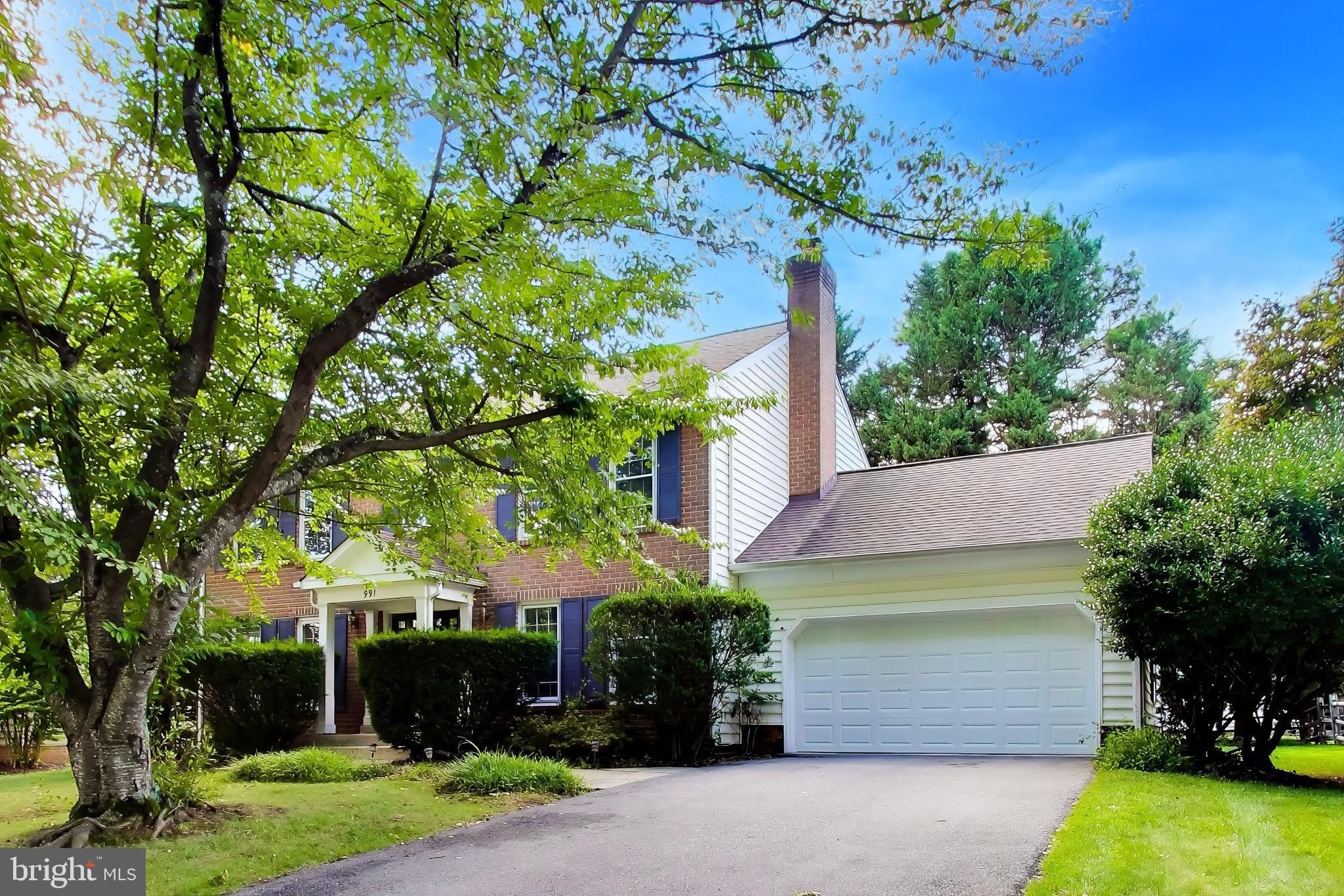 991 FARM HAVEN Drive – photo 2