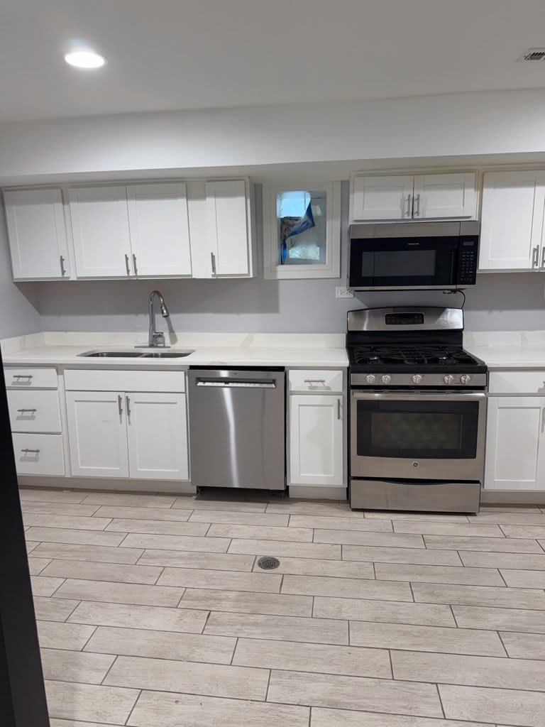 7932 S Peoria Street – photo 4