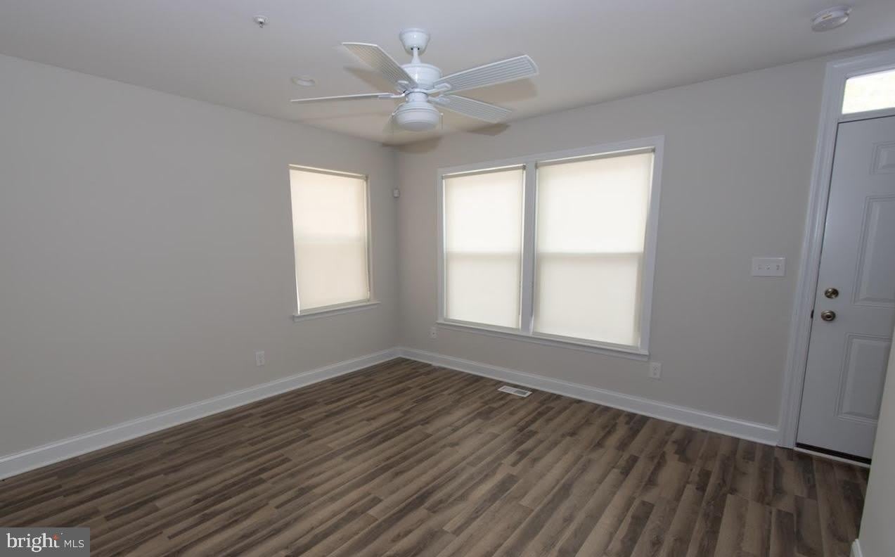 1423 E BALTIMORE Street – photo 5