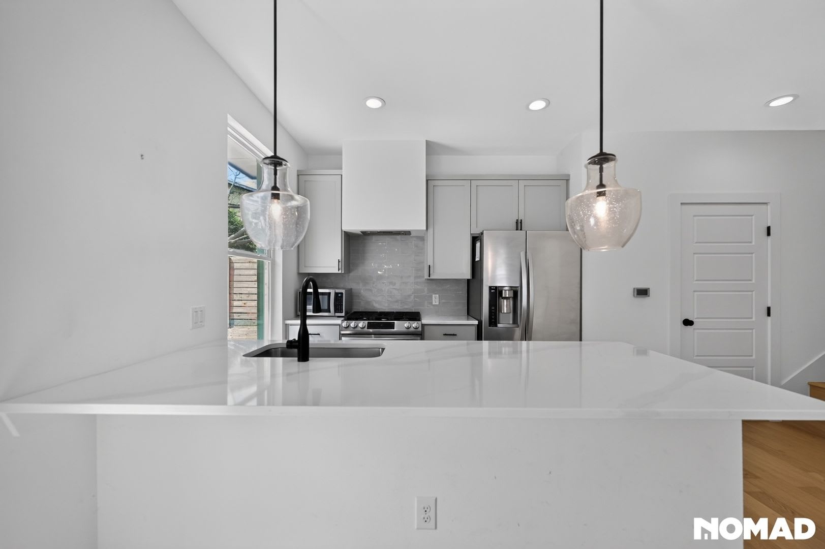 Charming 2BR Condo in Austin – photo 2