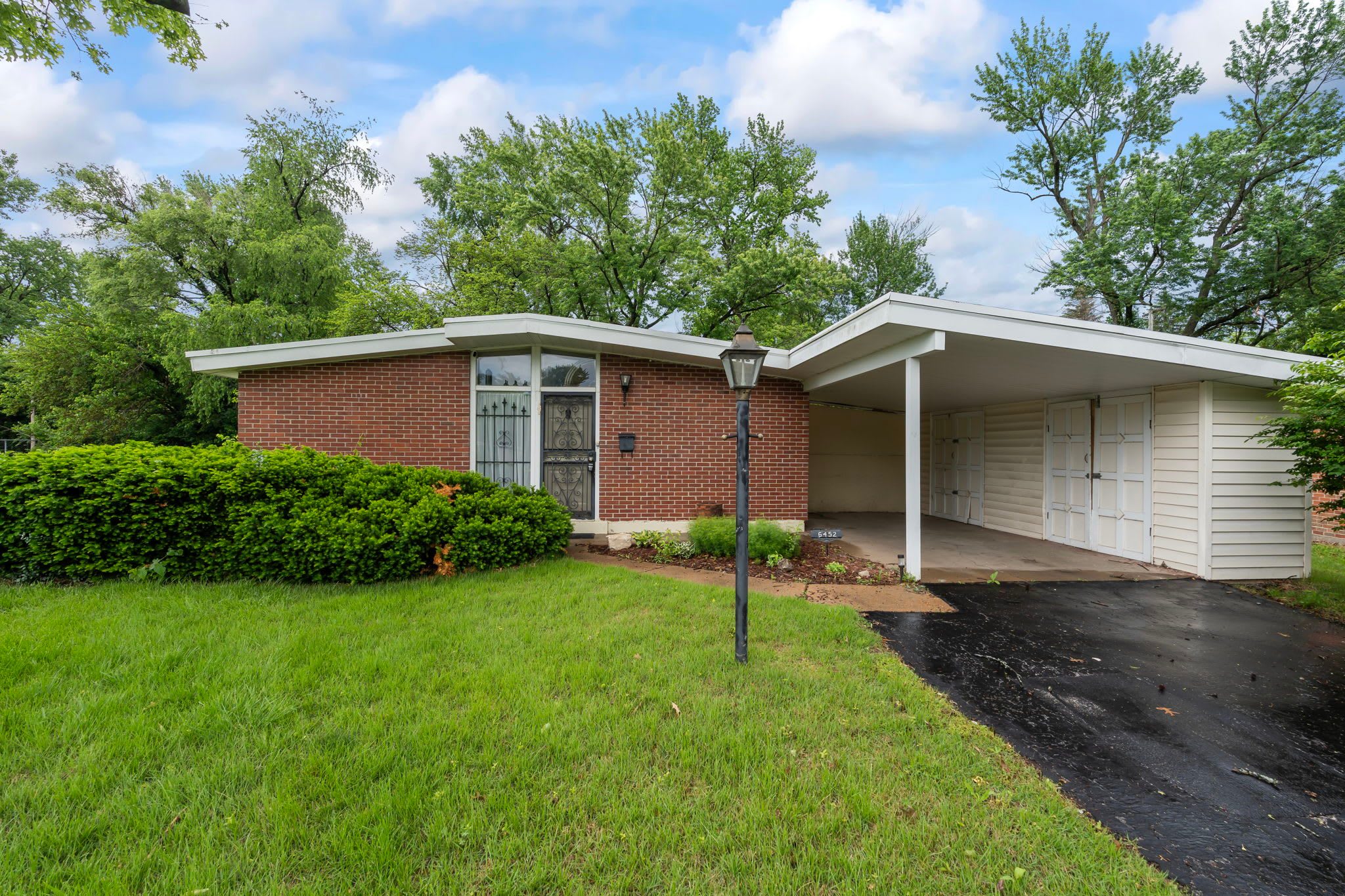 6452 Evergreen Blvd – photo 1