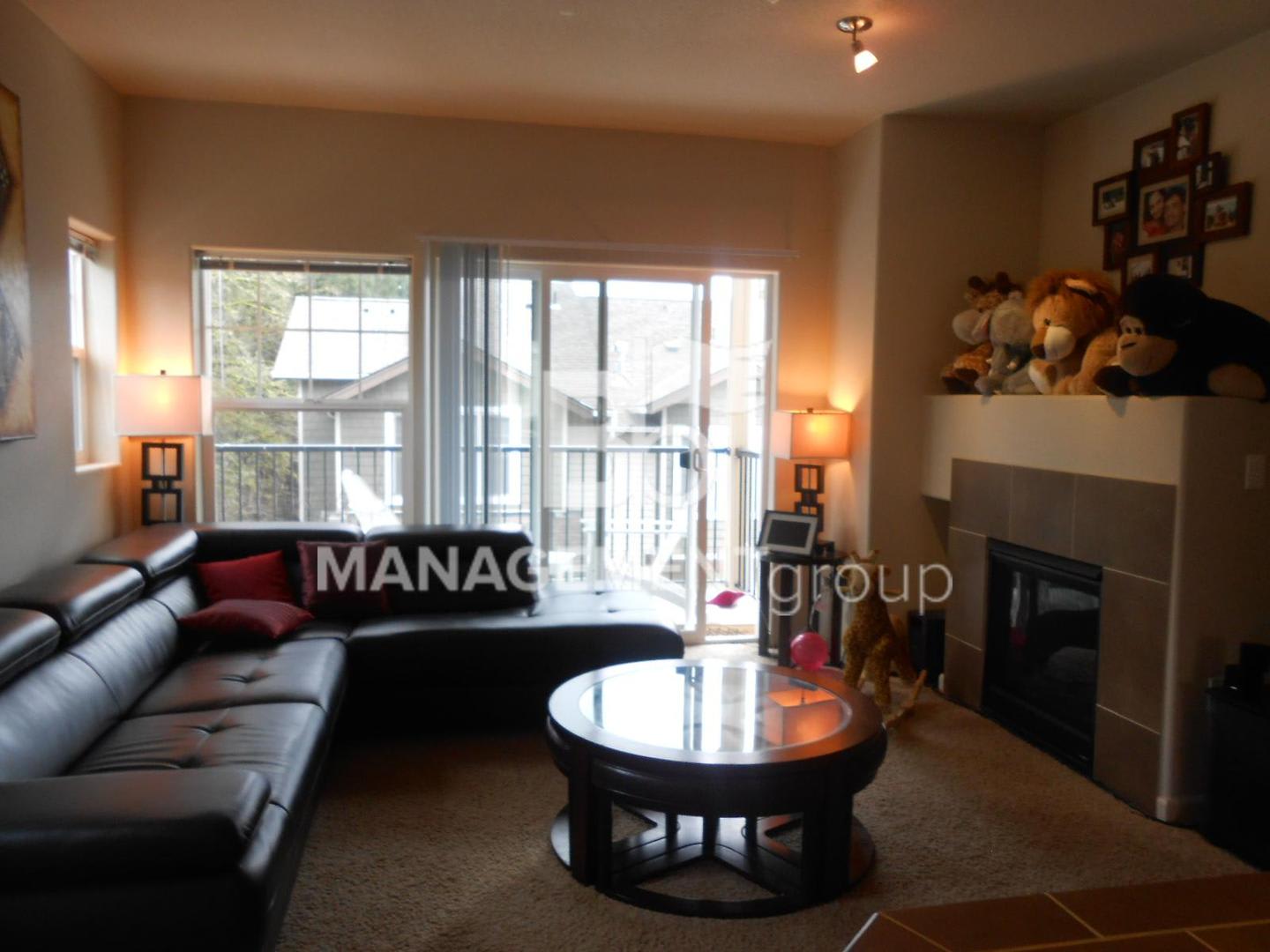 Beautiful Townhome Located In Nw Portland S Timberland Community – photo 3