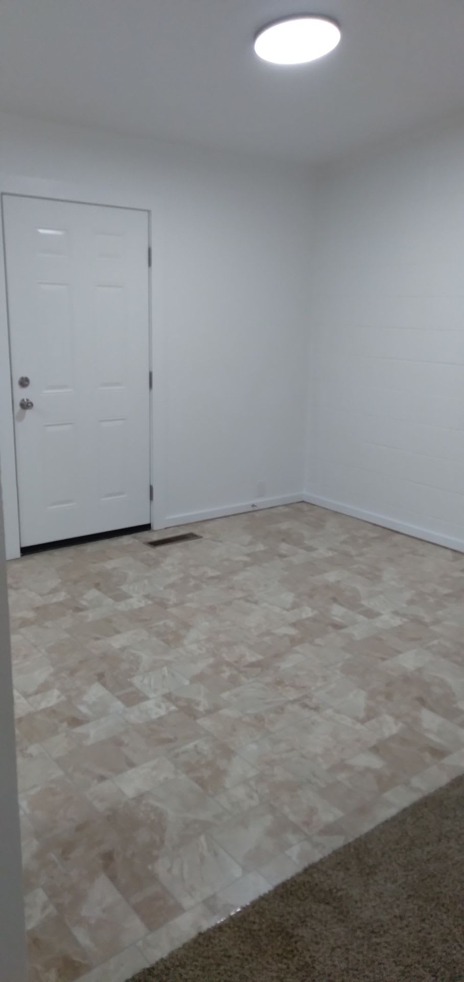 159 NW 7th St – photo 1