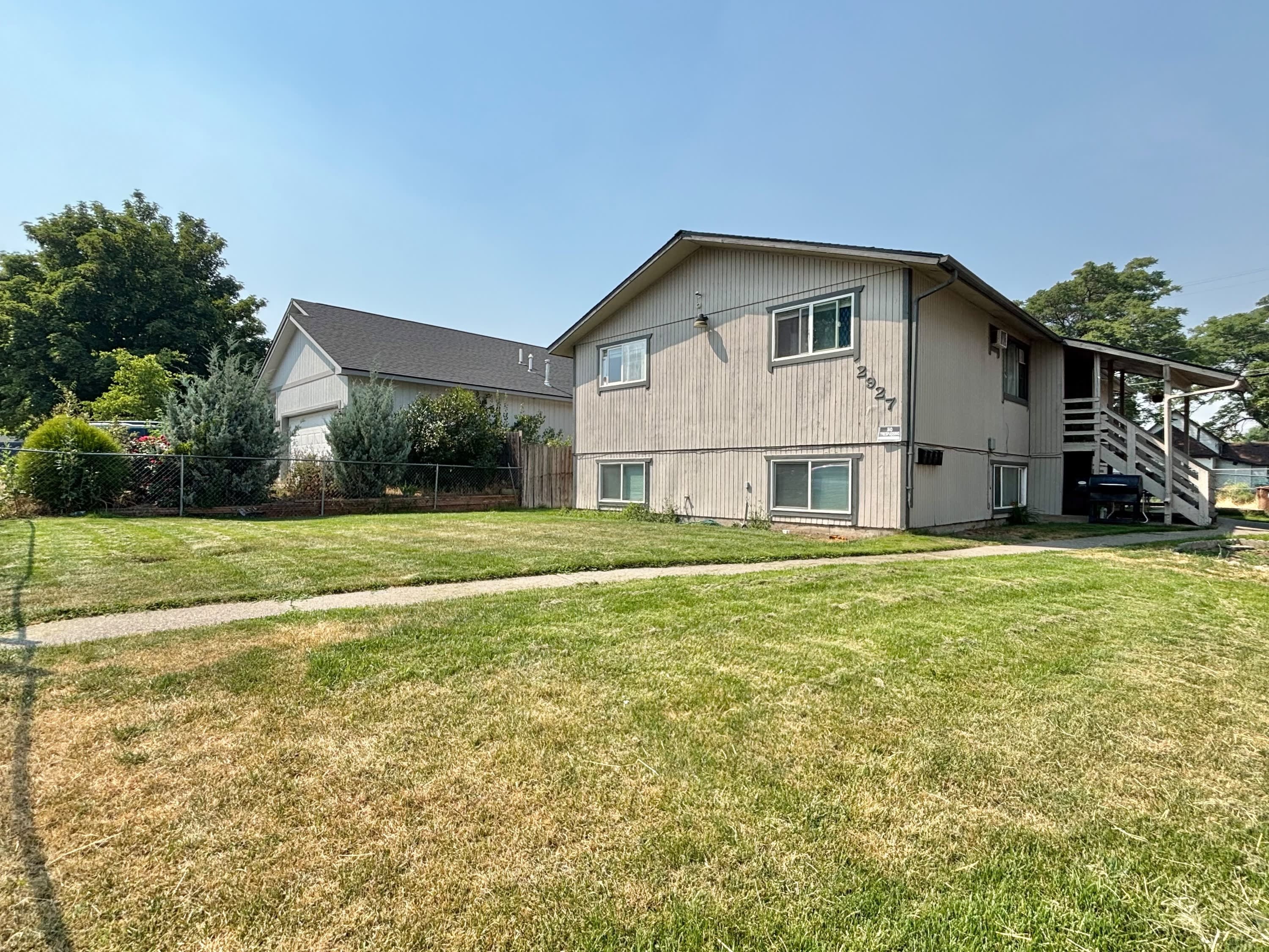 2927 East Olympic Avenue 2 – photo 2