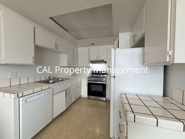1791 Cherokee Drive – photo 4