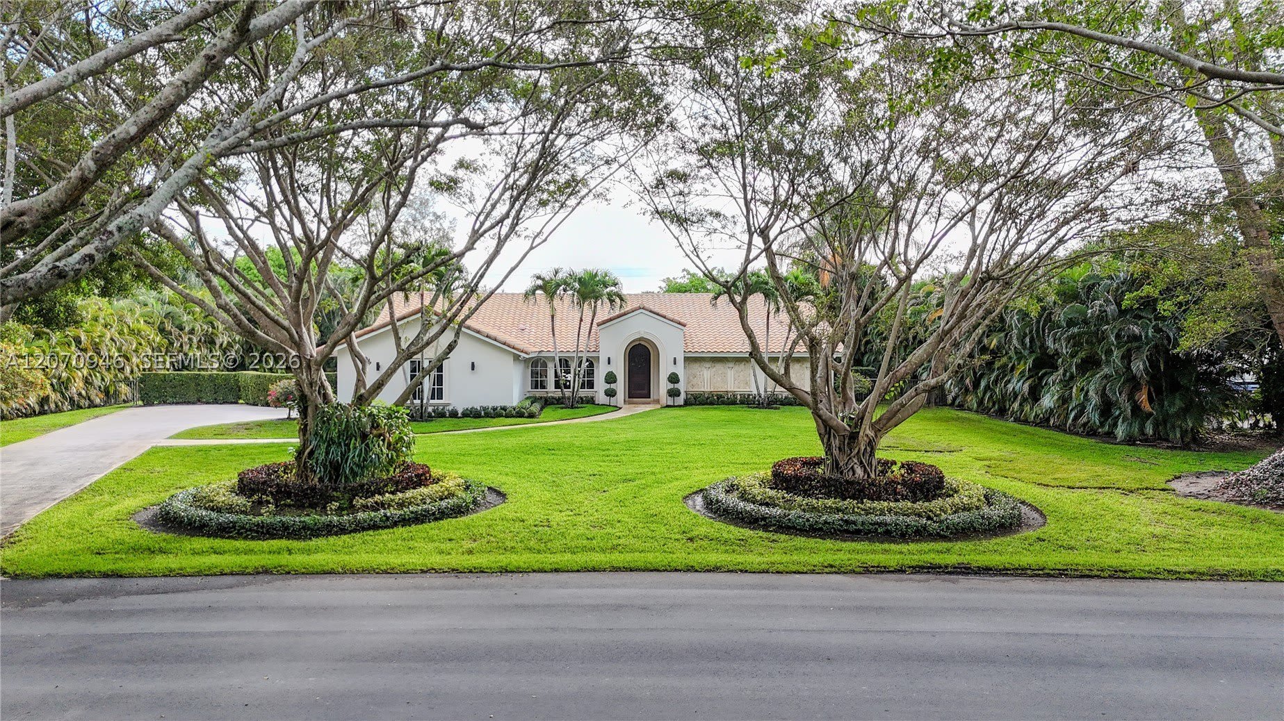 8134 Twin Lake Dr – photo 1