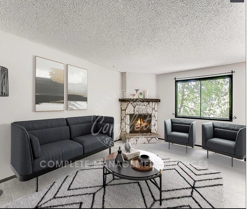 14325 Fairway Dr – photo 2