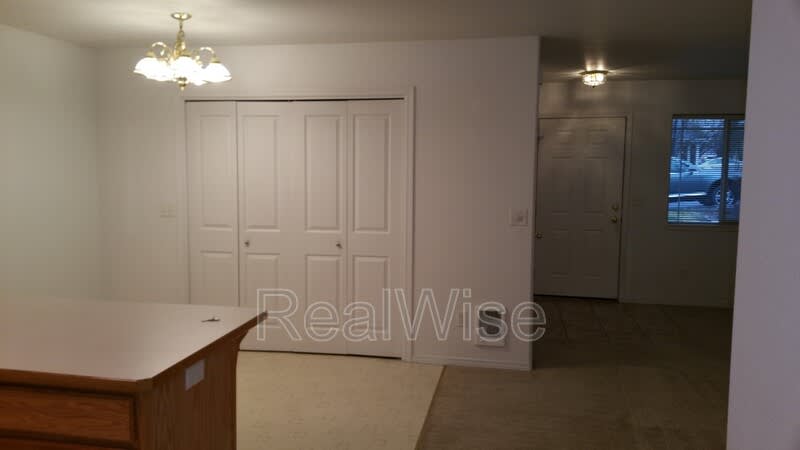 933 Ne Hidden Valley Dr – photo 4