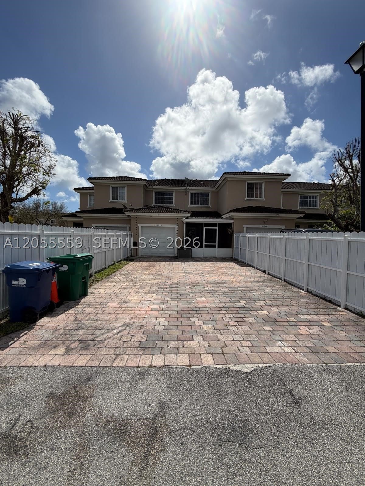 27918 SW 140th Ave – photo 2
