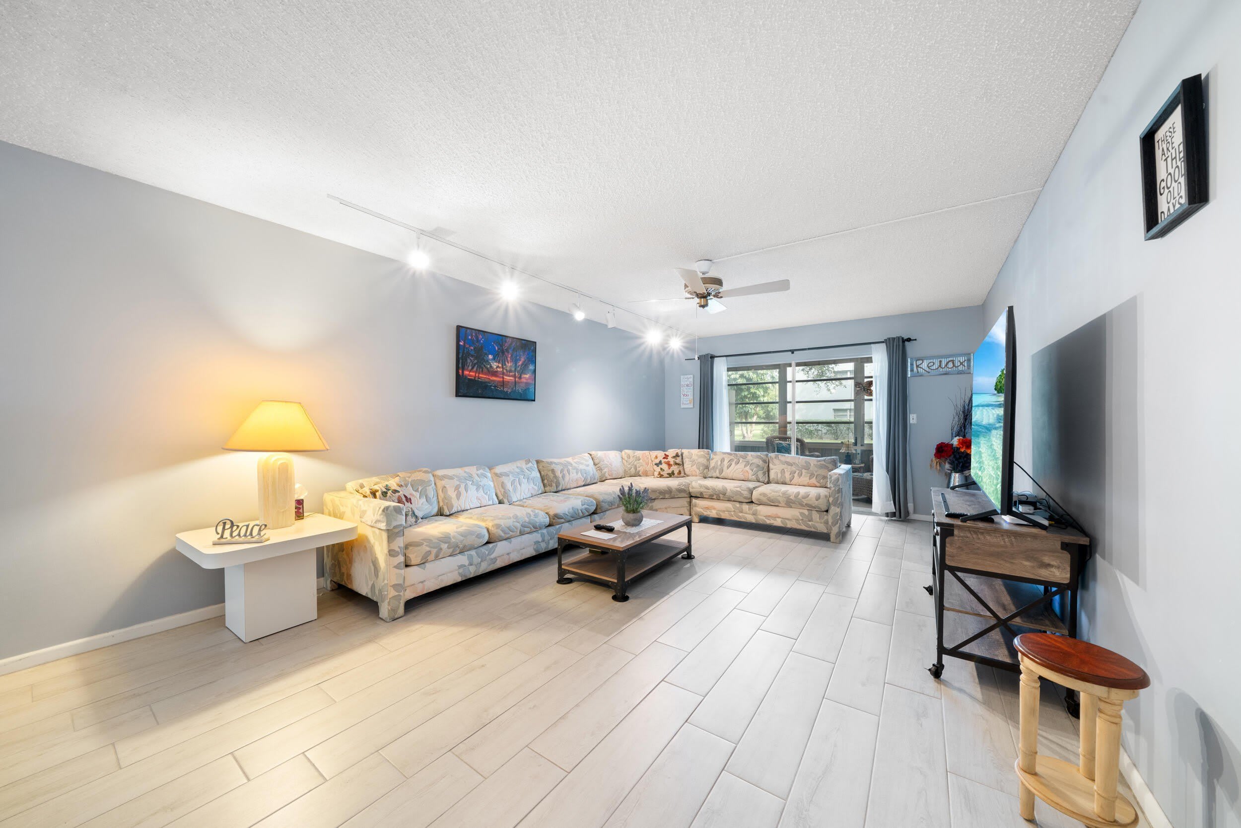 2504 ANTIGUA Terrace – photo 4