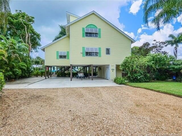 765 SW Rustic Circle – photo 1