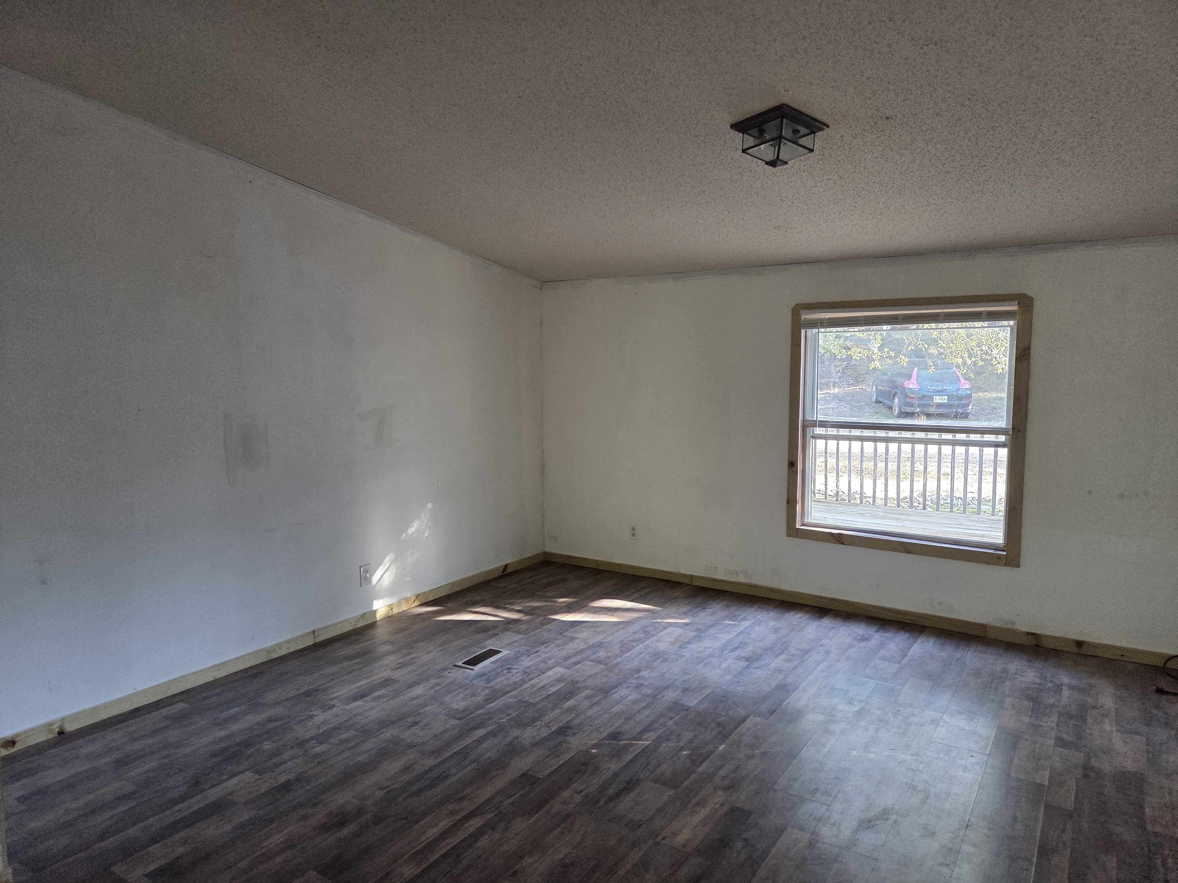 469 West Clark Street – photo 1