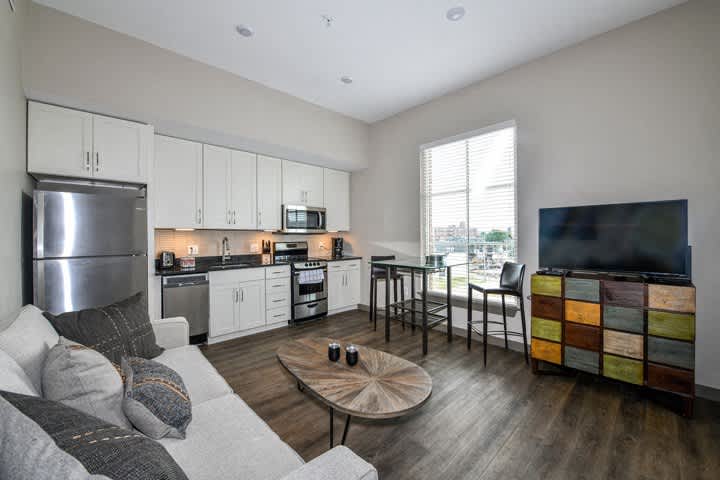 1037 N 7Th St – photo 5