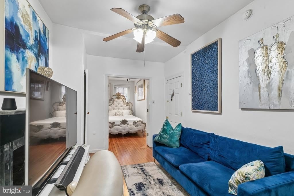 320 S JUNIPER STREET – photo 5
