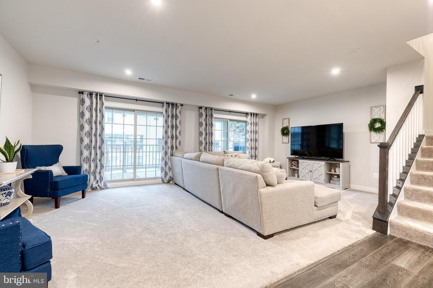 10141 FAUBERG ST – photo 4