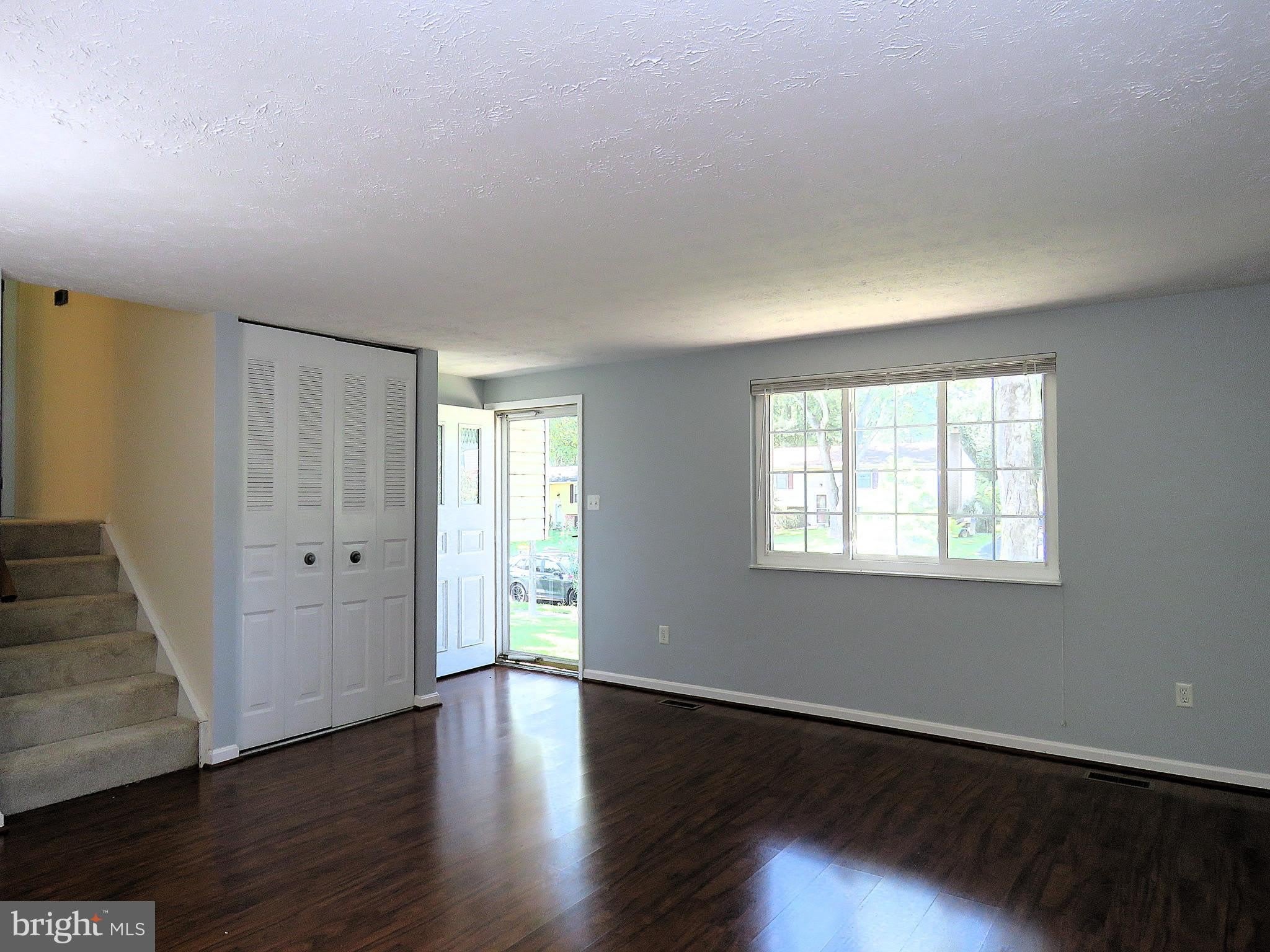 7125 VANTAGE Drive – photo 4