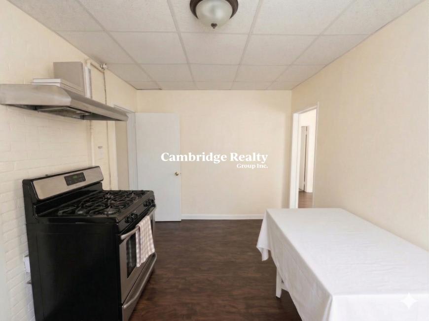 58 Medford St – photo 2
