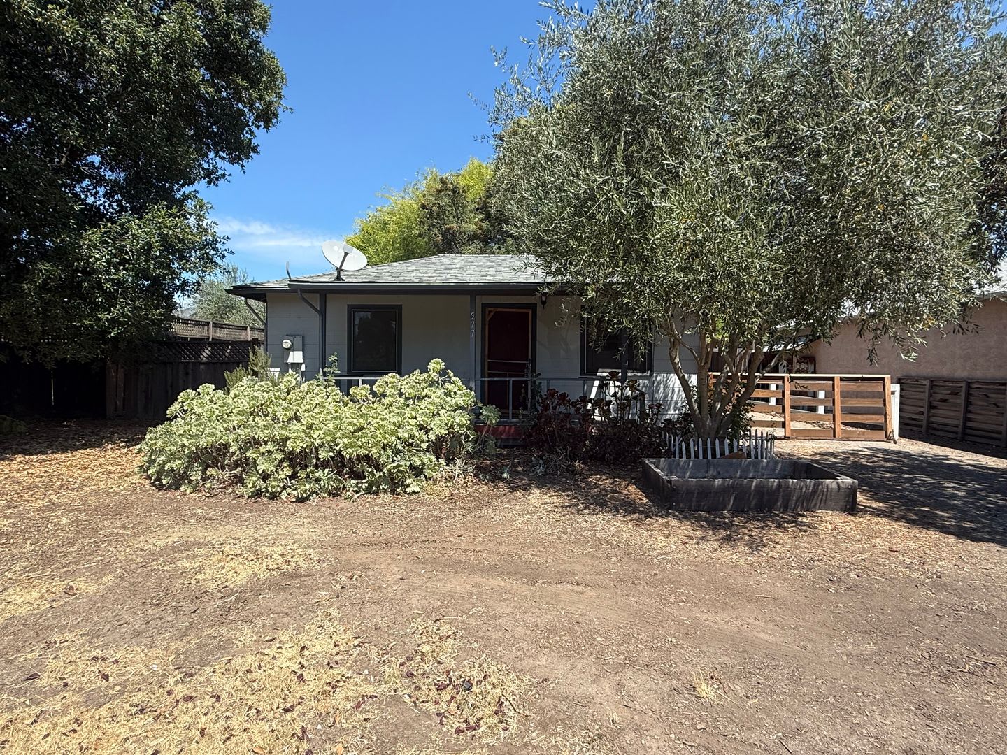 2 Bedroom 1 Bathroom Single Family Home just minutes to the historic Sonoma Plaza – photo 1