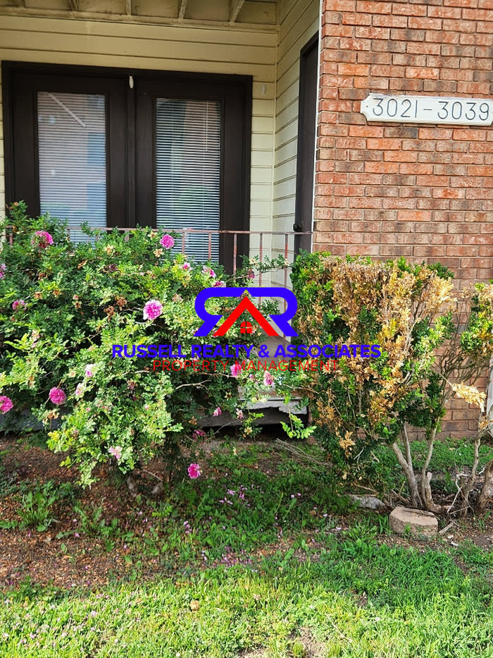 3021 Chase Lane – photo 1