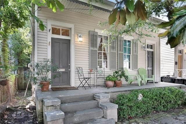 1124 Bordeaux Street – photo 1