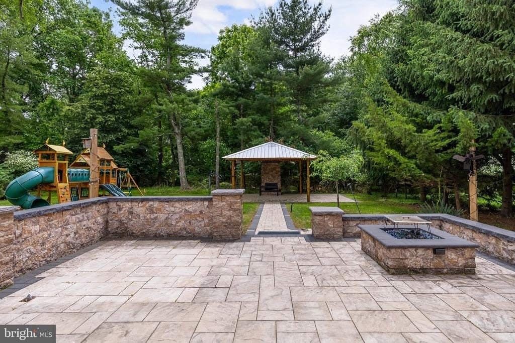 1960 CARDINAL LAKE DRIVE – photo 3