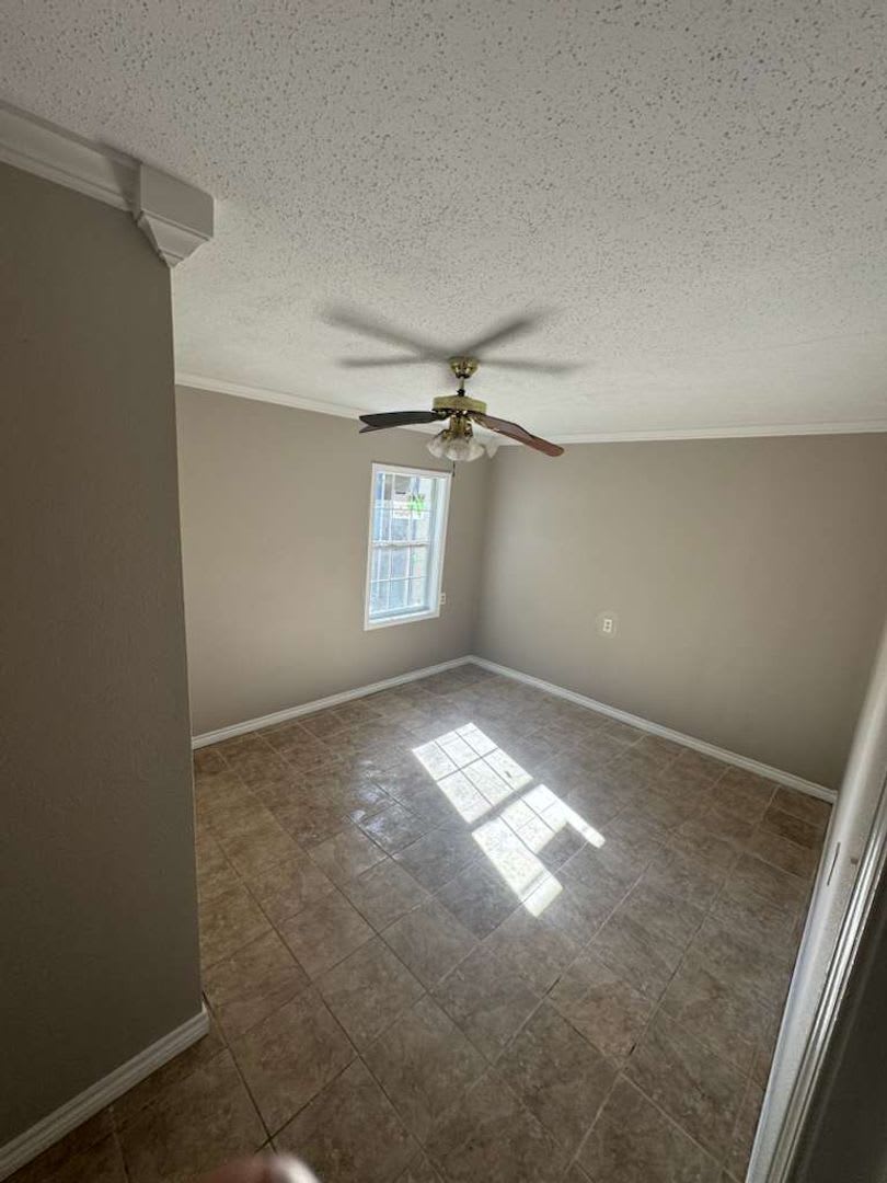 House For Rent 150 Schoolview Dr, Bridge City, TX 77611 – photo 2