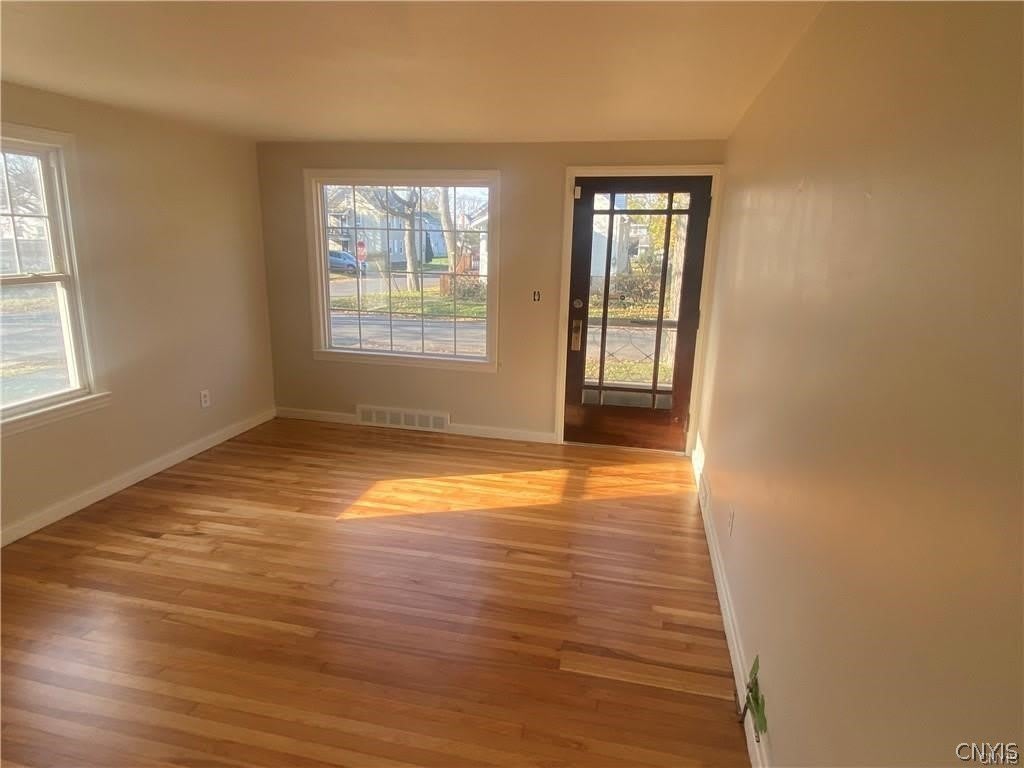 106 Hazelhurst Avenue – photo 3