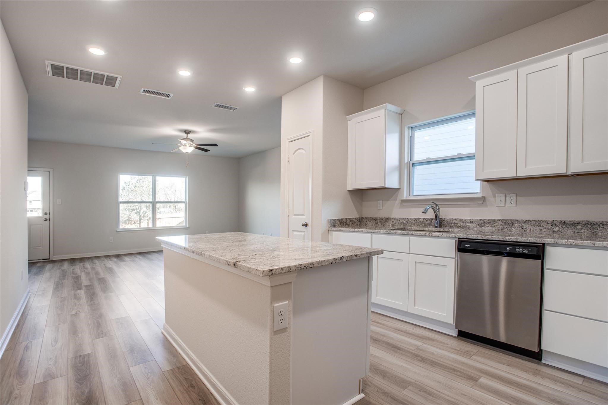 308 Stone Court – photo 4