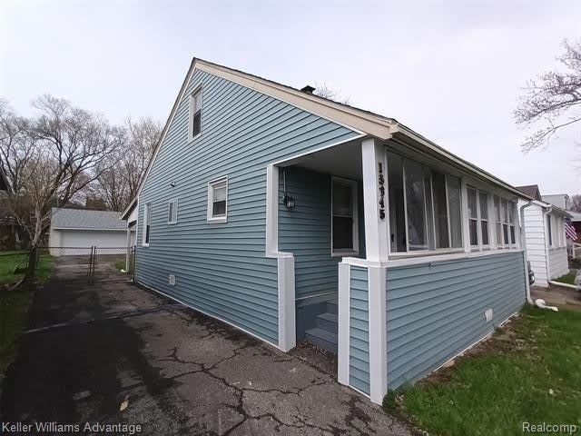 15345 Sumner – photo 1