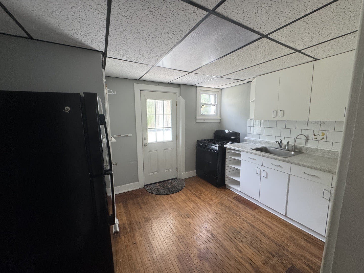 647 Hardin Avenue – photo 3