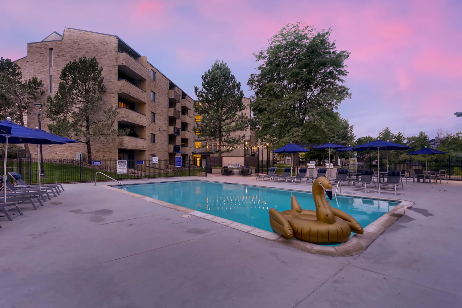 Lakeview Towers at Belmar – photo 2
