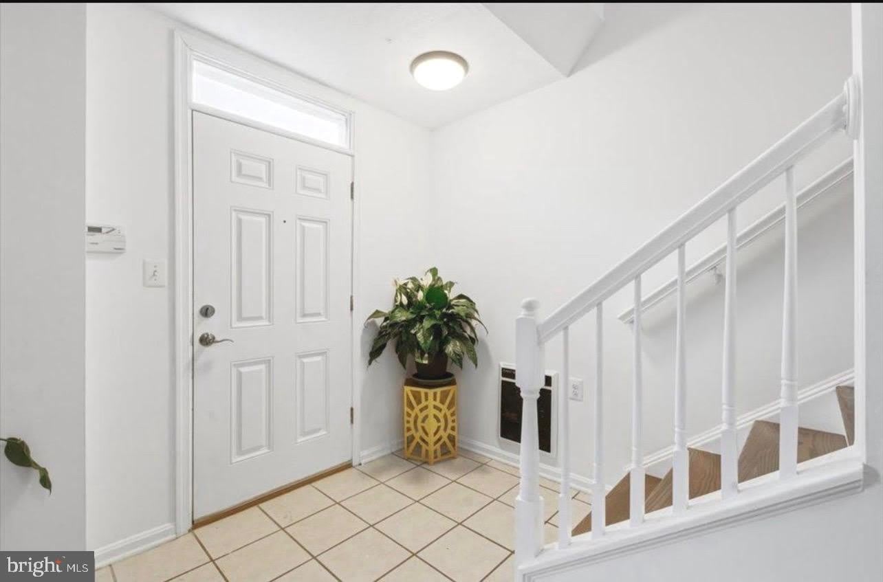 21845 Jarvis Square – photo 4