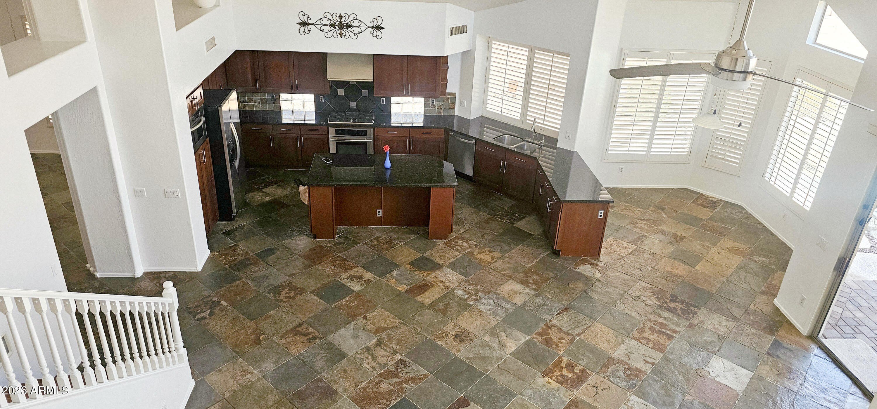9720 E Davenport Drive – photo 4