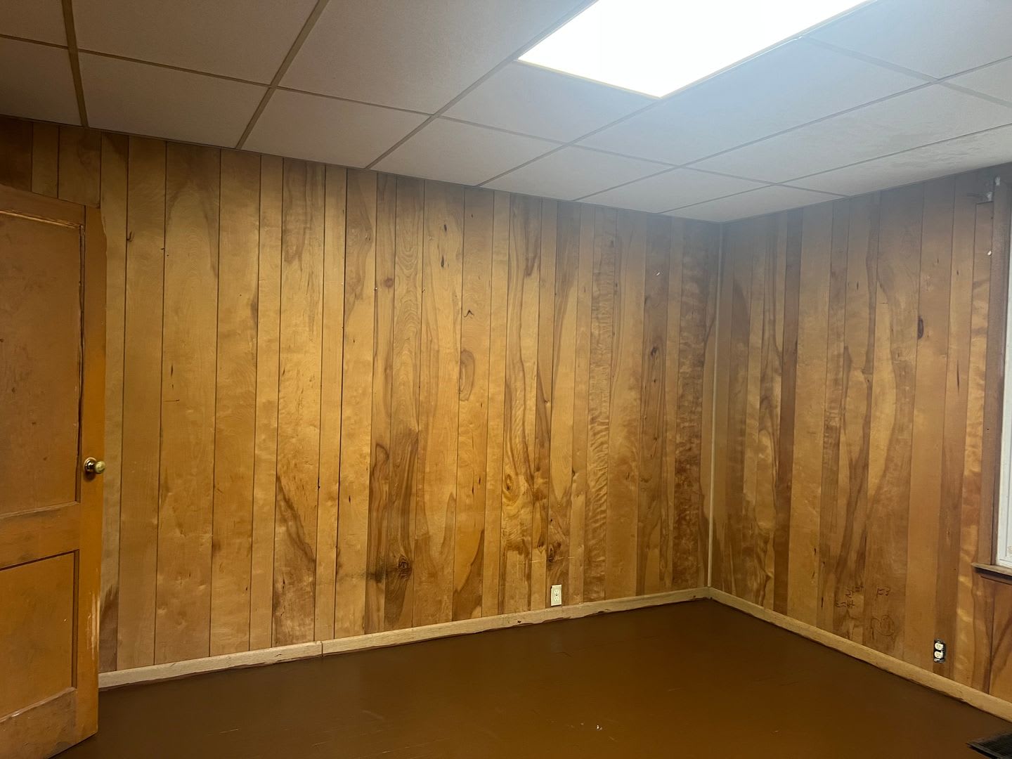 Newly Remodeled 3 Bedroom – photo 2